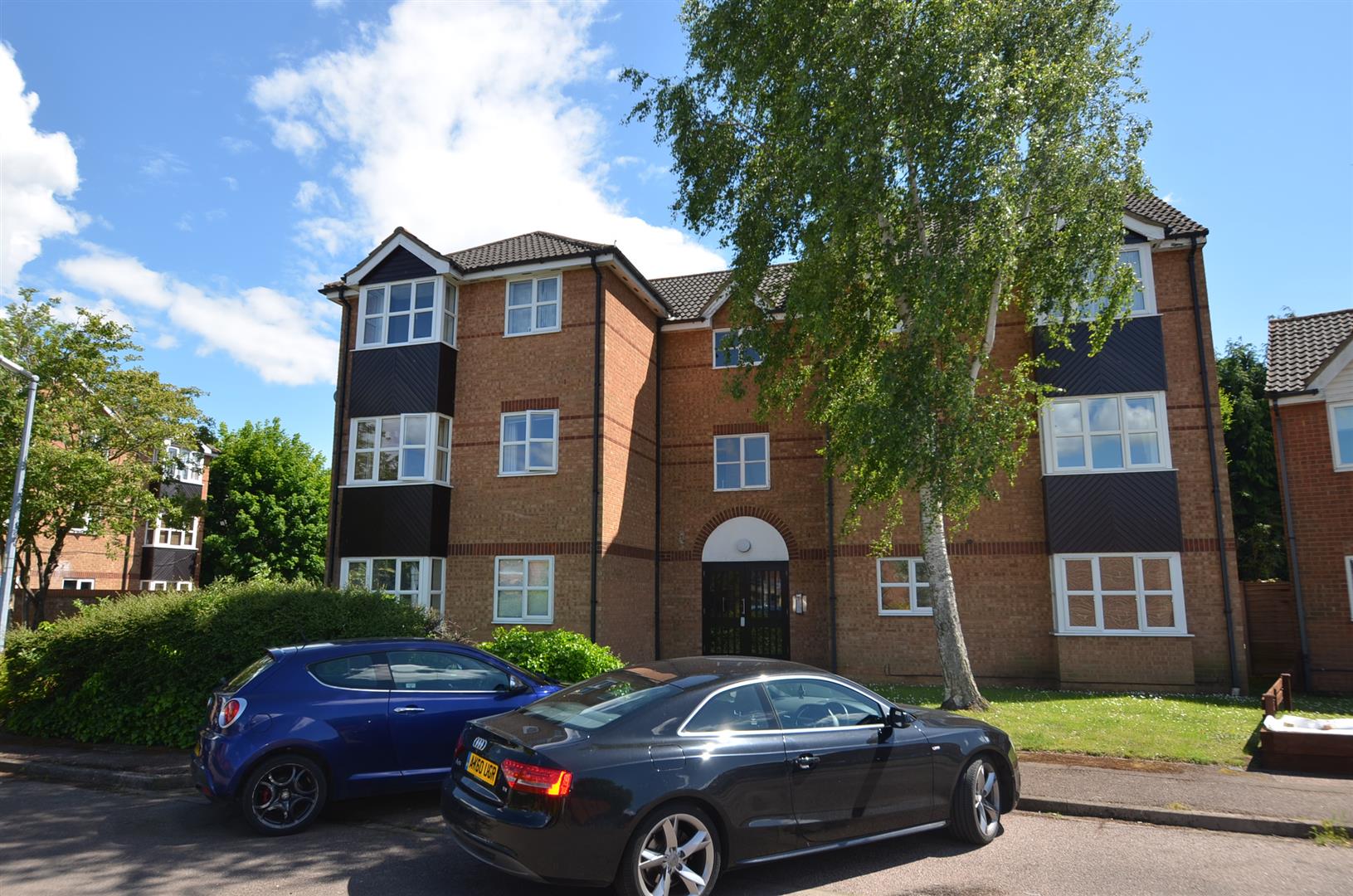 Elgar Drive Shefford